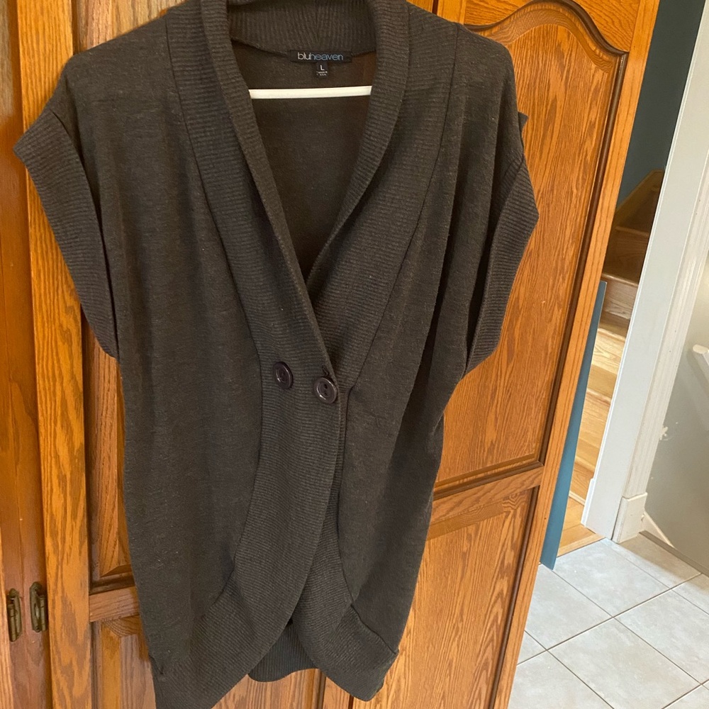 Women’s large gray cardigan